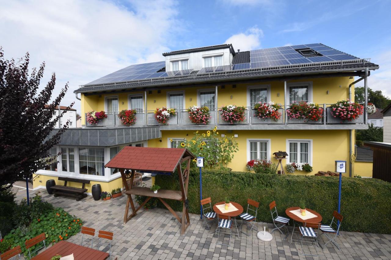 Hotel Hecht Garni Ingolstadt Exterior foto